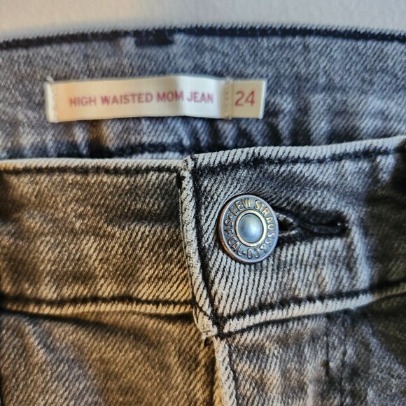 Levi’s High-Waisted Mom Jeans Size 24 — Gray-Black Wash, Excellent Condition - Picture 5 of 5